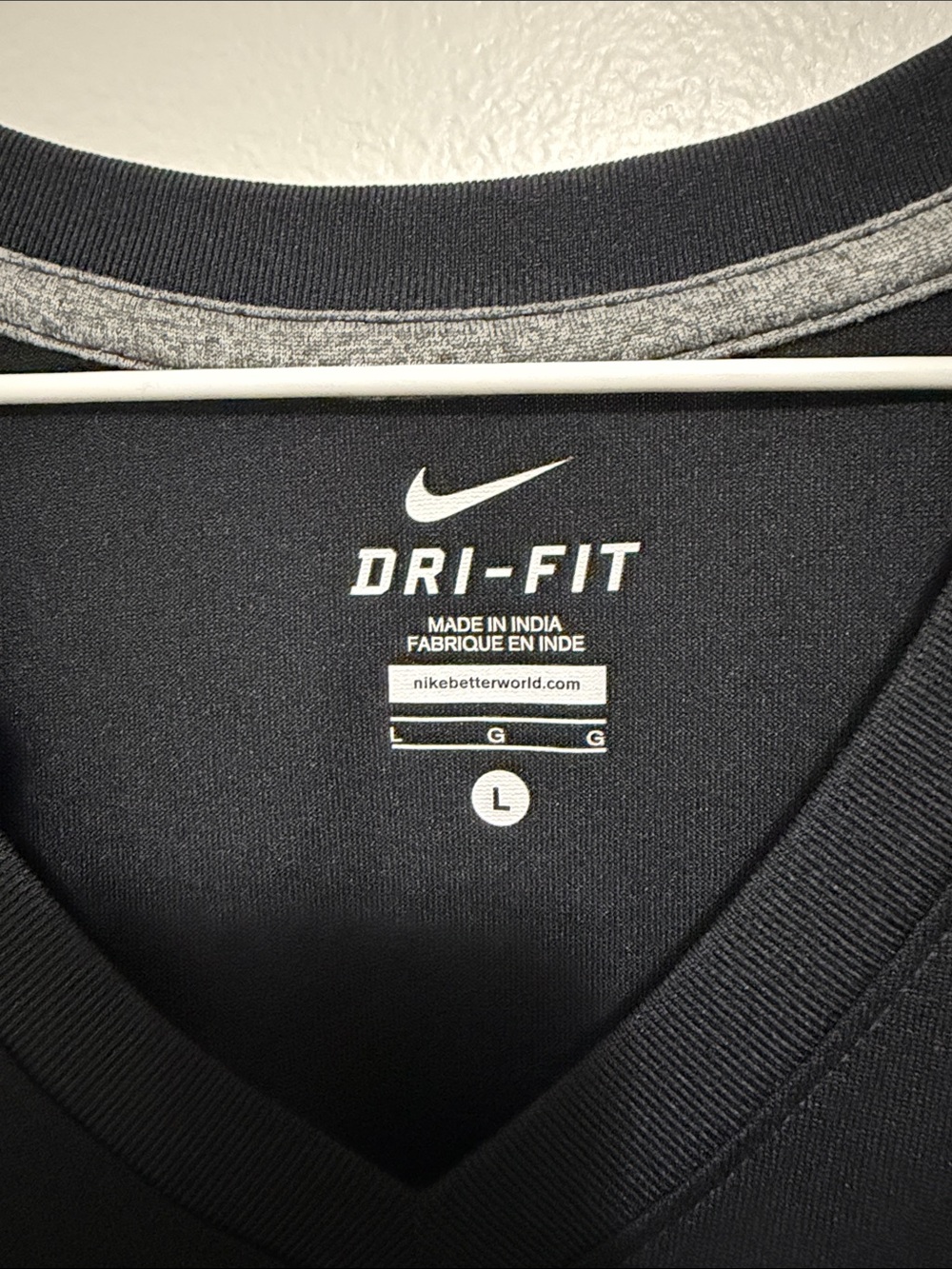 Nike Black & Gold Saints V-Neck Tee - Picture 2 of 4